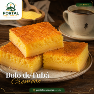 Bolo de fubá cremoso cortado em fatias, com superfície dourada e camada cremosa visível no interior.